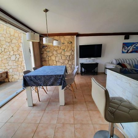 Apartamento El Crancs Салоу Екстериор снимка