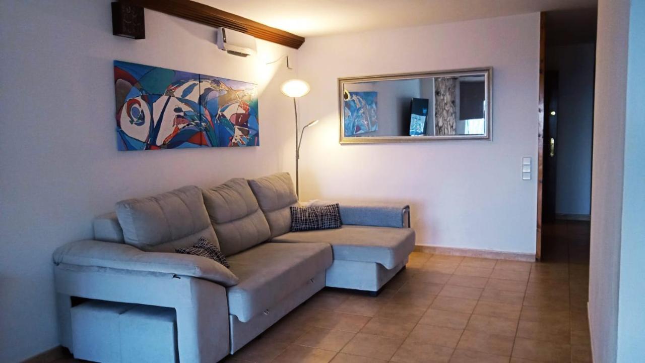 Apartamento El Crancs Салоу Екстериор снимка